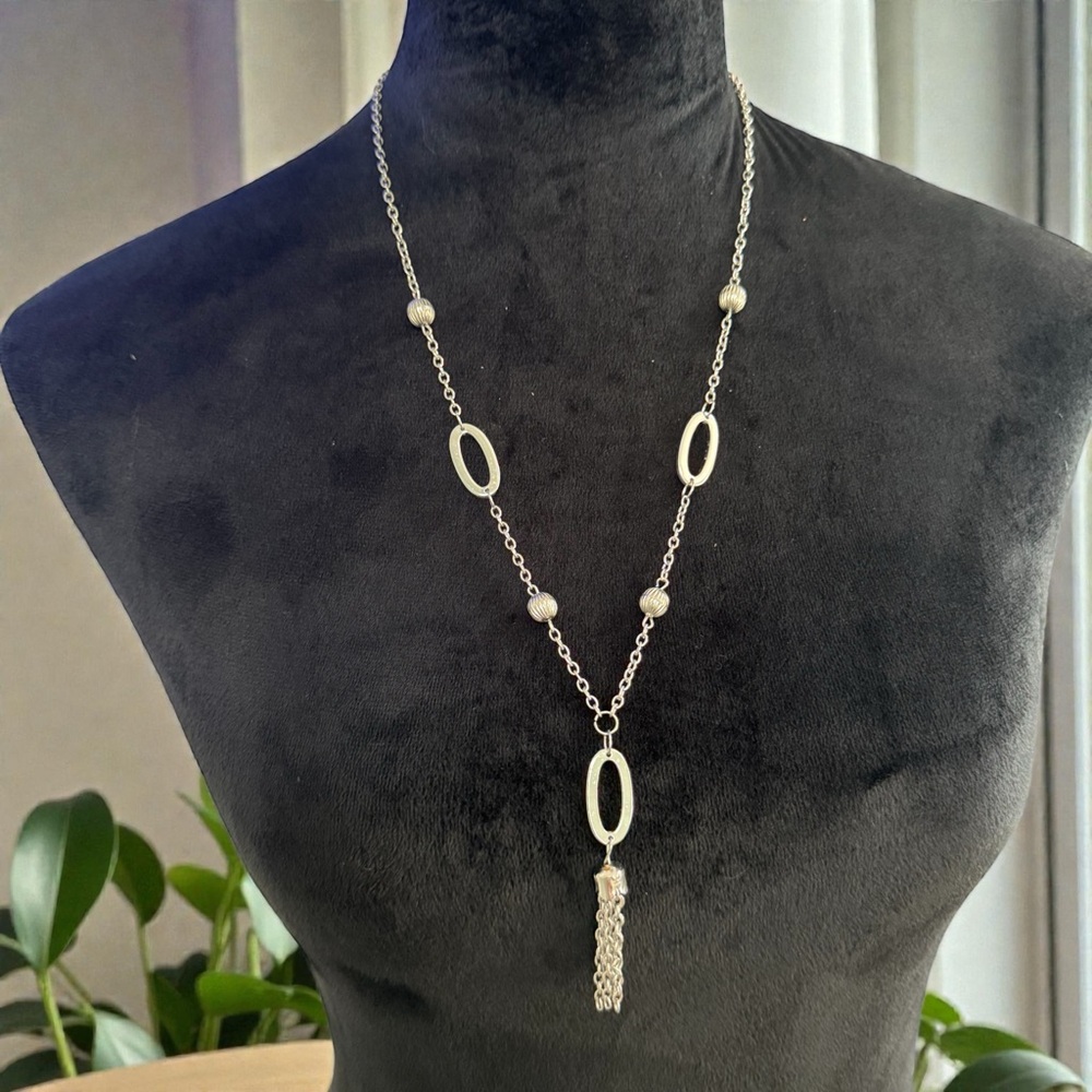 Silver Necklace with Oval Accents